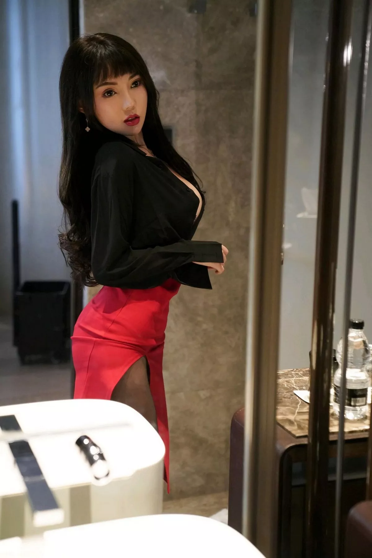 [XiuRen秀人网]第2738期萌汉药写真-秀人资源网